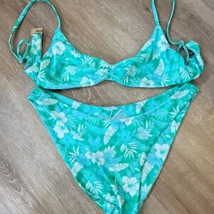 Green Kulani Kini Set